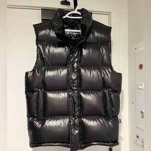 Aritzia supersize puff Superpuff vest size S